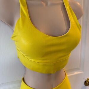 Zyia Active Metallic Yellow Sports bra
Also selling matching leggings size 2